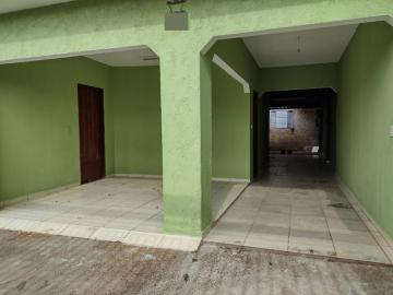 Alugar Casa / Padrão em São José do Rio Preto R$ 900,00 - Foto 9