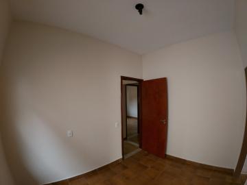 Alugar Casa / Padrão em São José do Rio Preto R$ 1.250,00 - Foto 7