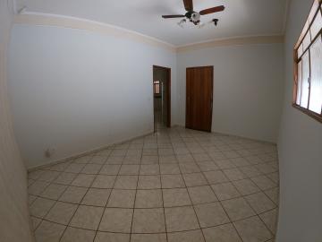 Alugar Casa / Padrão em São José do Rio Preto R$ 1.100,00 - Foto 2
