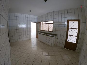 Alugar Casa / Padrão em São José do Rio Preto R$ 1.100,00 - Foto 5