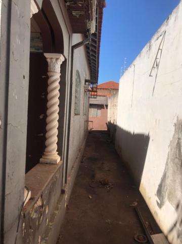 Alugar Comercial / Casa Comercial em São José do Rio Preto. apenas R$ 1.100,00