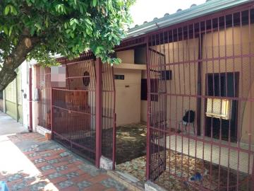 Casa / Padrão em Mirassol , Comprar por R$190.000,00