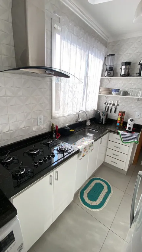 imagem 5 - Higienópolis - Apartamento com 1 dormitório com armário embutido, banheiro com box e gabinete, sala com 2 ambientes, cozinha completa de armários imagem 5 - Higienópolis - Apartamento com 1 dormitório com armário embutido, banheiro com box e gabinete, sala com 2 ambientes, cozinha completa de armários