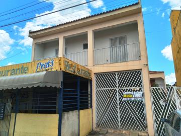 Casa / Sobrado em São José do Rio Preto Alugar por R$1.750,00