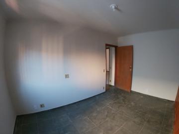 Alugar Apartamento / Padrão em São José do Rio Preto R$ 900,00 - Foto 13
