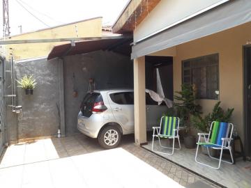 Alugar Casa / Padrão em São José do Rio Preto R$ 800,00 - Foto 2