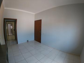 Alugar Casa / Padrão em São José do Rio Preto R$ 990,00 - Foto 6