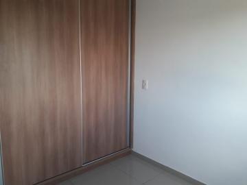Alugar Apartamento / Padrão em São José do Rio Preto R$ 990,00 - Foto 8