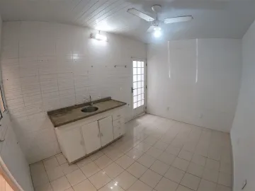 Alugar Casa / Condomínio em São José do Rio Preto R$ 900,00 - Foto 6