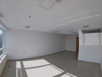 Alugar Comercial / Sala em São José do Rio Preto R$ 3.000,00 - Foto 4