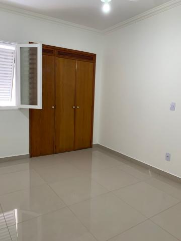 Comprar Apartamento / Padrão em São José do Rio Preto R$ 385.000,00 - Foto 7