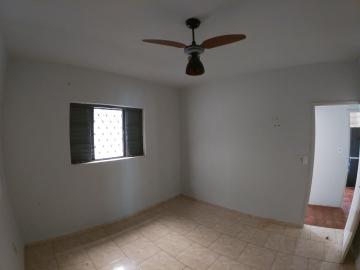 Alugar Casa / Padrão em São José do Rio Preto R$ 850,00 - Foto 14