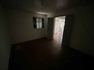 Alugar Casa / Padrão em São José do Rio Preto R$ 1.200,00 - Foto 9