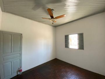 Alugar Casa / Padrão em São José do Rio Preto R$ 1.200,00 - Foto 18