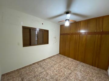 Alugar Casa / Padrão em São José do Rio Preto R$ 2.500,00 - Foto 11