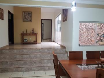 Comprar Casa / Padrão em Mirassol R$ 690.000,00 - Foto 3