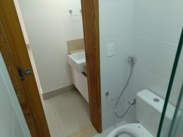Alugar Apartamento / Padrão em São José do Rio Preto R$ 1.700,00 - Foto 12
