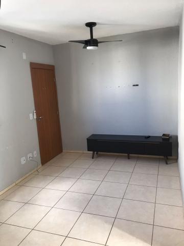 Alugar Apartamento / Padrão em São José do Rio Preto R$ 660,00 - Foto 3