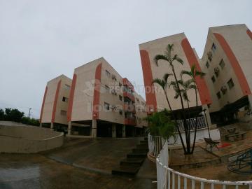 Comprar Apartamento / Padrão em São José do Rio Preto R$ 200.000,00 - Foto 17