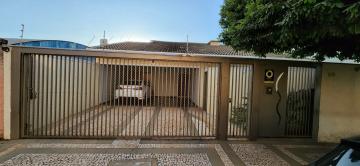 Alugar Casa / Padrão em São José do Rio Preto. apenas R$ 1.500.000,00