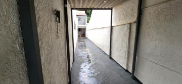 Alugar Casa / Sobrado em São José do Rio Preto. apenas R$ 220.000,00