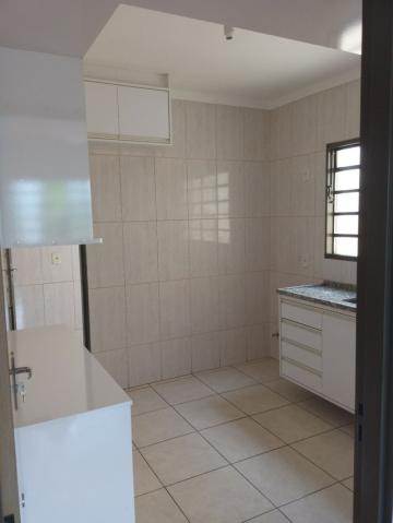 Comprar Apartamento / Padrão em São José do Rio Preto R$ 160.000,00 - Foto 3