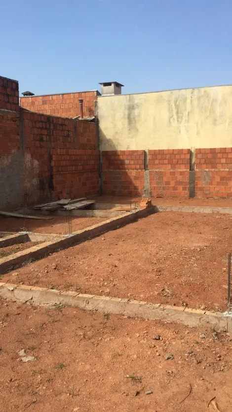 imagem 2 - Terreno / À venda com  200,00 m² em Guapiaçu imagem 2 - Terreno / À venda com  200,00 m² em Guapiaçu