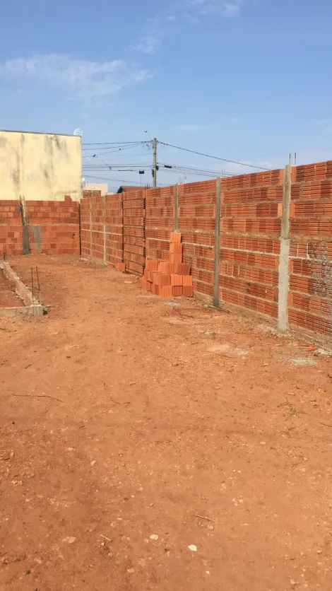 imagem 5 - Terreno / À venda com  200,00 m² em Guapiaçu imagem 5 - Terreno / À venda com  200,00 m² em Guapiaçu
