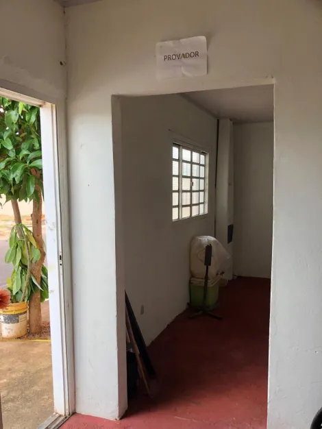 imagem 3 - Casa com salão - Venda imagem 3 - Casa com salão - Venda