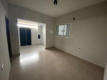 Alugar Casa / Padrão em São José do Rio Preto R$ 900,00 - Foto 10