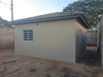 Alugar Casa / Padrão em São José do Rio Preto R$ 800,00 - Foto 3