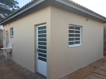 Alugar Casa / Padrão em São José do Rio Preto apenas R$ 800,00 - Foto 1