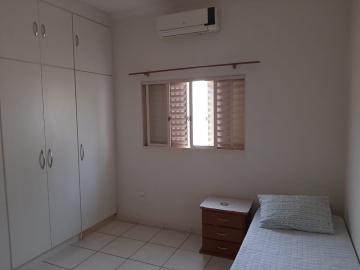 Comprar Casa / Padrão em São José do Rio Preto R$ 680.000,00 - Foto 4