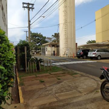 Comprar Apartamento / Padrão em São José do Rio Preto R$ 170.000,00 - Foto 1