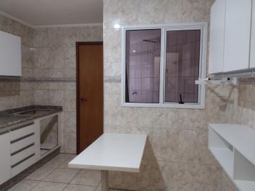 Alugar Apartamento / Padrão em São José do Rio Preto R$ 1.500,00 - Foto 3