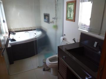 Alugar Casa / Condomínio em Fronteira R$ 3.300,00 - Foto 31
