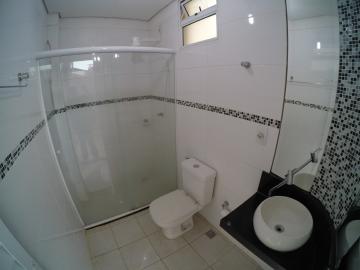 Alugar Casa / Condomínio em São José do Rio Preto R$ 1.300,00 - Foto 20