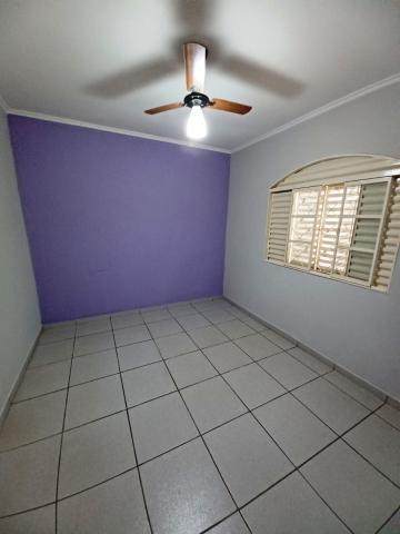Comprar Casa / Padrão em São José do Rio Preto R$ 215.000,00 - Foto 4