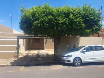 Alugar Casa / Padrão em São José do Rio Preto. apenas R$ 430.000,00