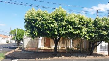 Alugar Casa / Padrão em São José do Rio Preto. apenas R$ 1.800,00