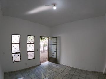 Alugar Casa / Padrão em São José do Rio Preto R$ 750,00 - Foto 5