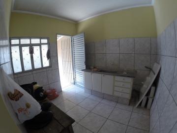 Alugar Casa / Padrão em São José do Rio Preto R$ 750,00 - Foto 4