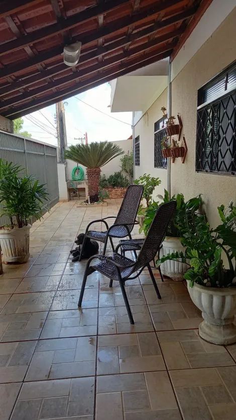 Comprar Casa / Sobrado em São José do Rio Preto apenas R$ 380.000,00 - Foto 3