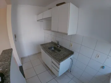 Alugar Apartamento / Padrão em São José do Rio Preto R$ 750,00 - Foto 5