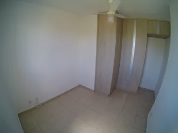 Alugar Apartamento / Padrão em São José do Rio Preto R$ 700,00 - Foto 11