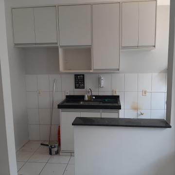 Alugar Apartamento / Padrão em São José do Rio Preto. apenas R$ 900,00