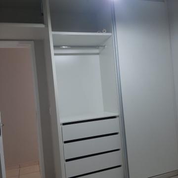 Alugar Apartamento / Padrão em São José do Rio Preto R$ 900,00 - Foto 4