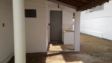 Alugar Casa / Padrão em São José do Rio Preto R$ 700,00 - Foto 17