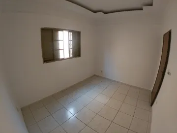 Alugar Casa / Padrão em São José do Rio Preto R$ 1.800,00 - Foto 6