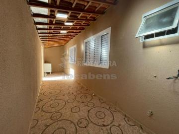 Alugar Casa / Padrão em Bady Bassitt. apenas R$ 450.000,00